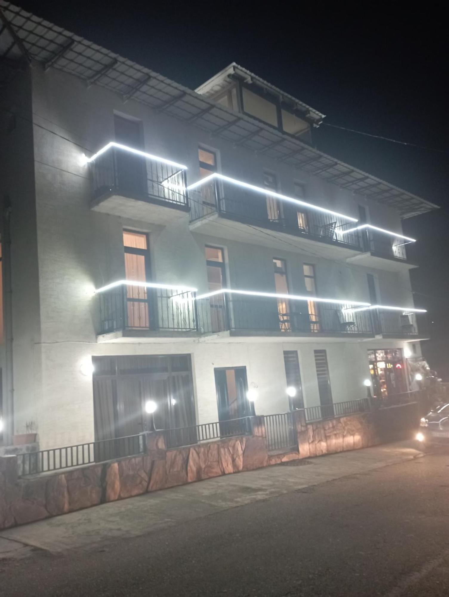 Hotel Marliza 梅斯蒂亚 外观 照片